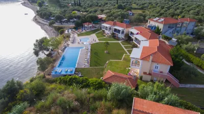 Thesmos Village Hotels in Alizia