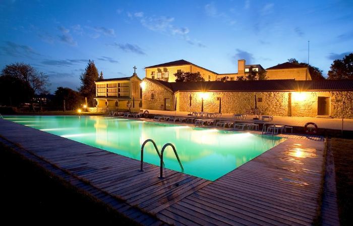 Hotel Monumento Pazo de Lestrove