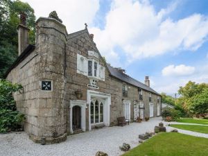 St Benets Abbey B&B