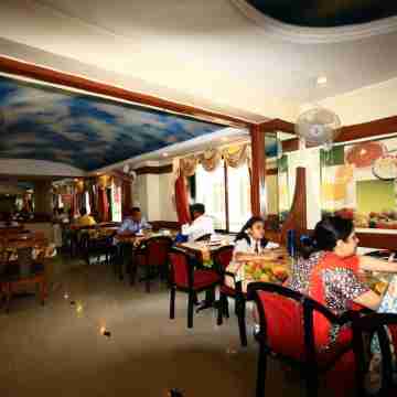 Hotel Deccan Park Dining/Meeting Rooms