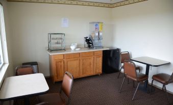 Big Spring Inn Madisonville