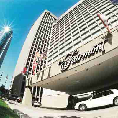 Fairmont Winnipeg Hotel Exterior