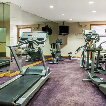 FairBridge Inn & Suites Fort Wayne