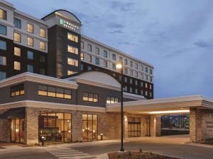 Embassy Suites by Hilton South Jordan Salt Lake City