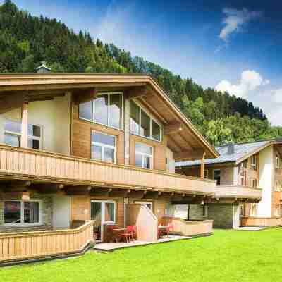 AlpenParks Chalet & Apartment AreitXpress Hotel Exterior