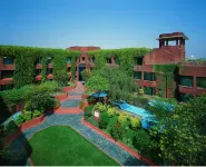 ITC Mughal, a Luxury Collection Resort & Spa, Agra Hôtels à proximité de : Kalakriti Cultural & Convention Center
