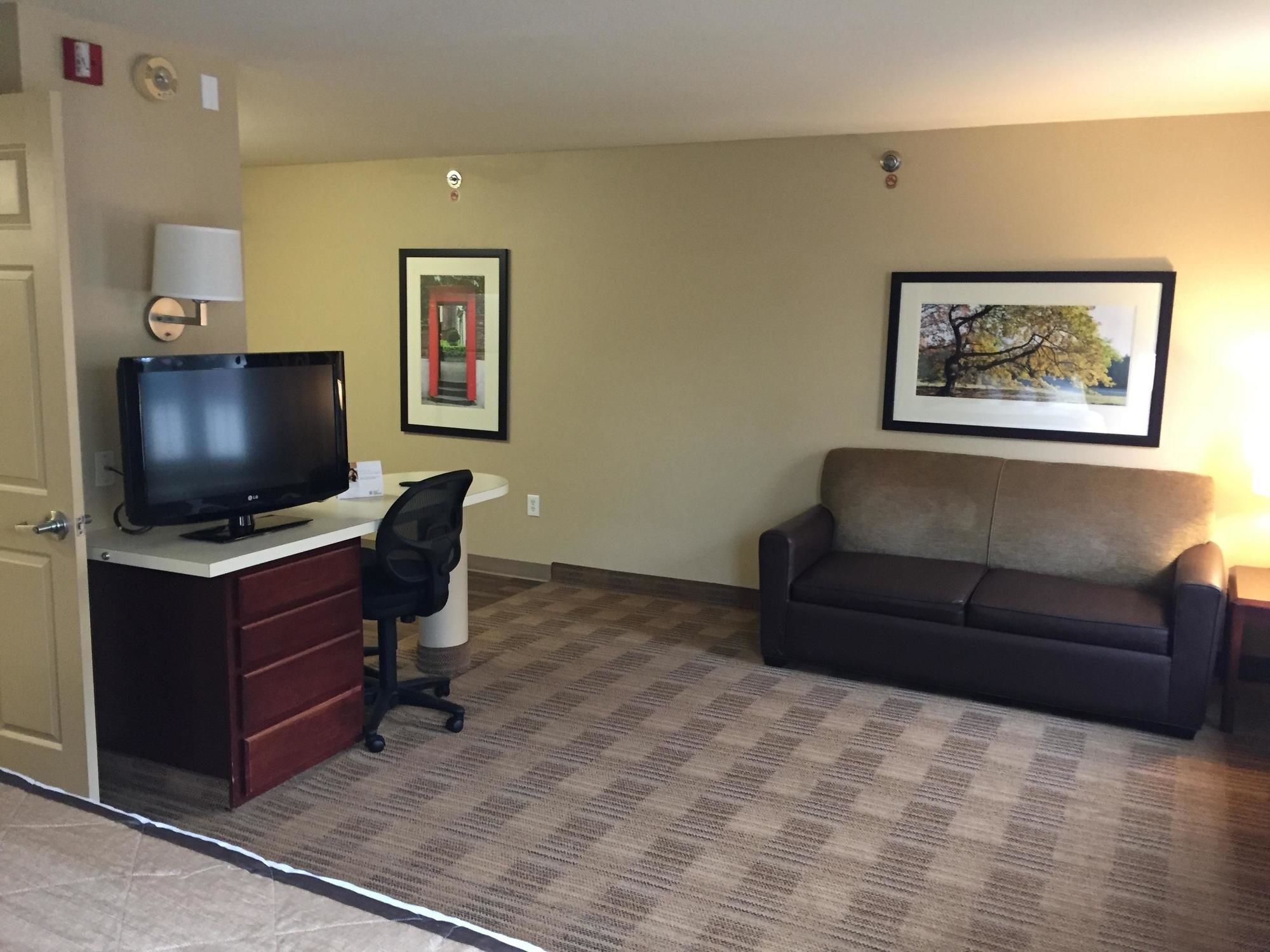 Extended Stay America Suites - Orlando - Maitland - Summit Tower Blvd