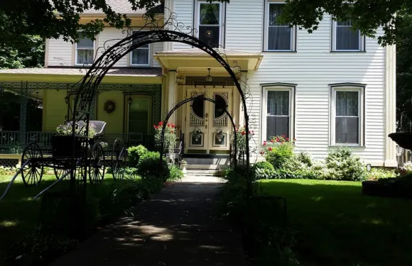 貝林格玫瑰民宿