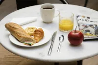 Hôtel Paris Lafayette - breakfast