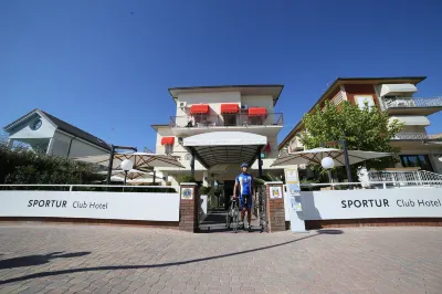 Sportur Club Hotel Các khách sạn gần Bagno Franco 220-221