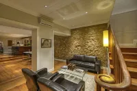 Three Boutique Hotel