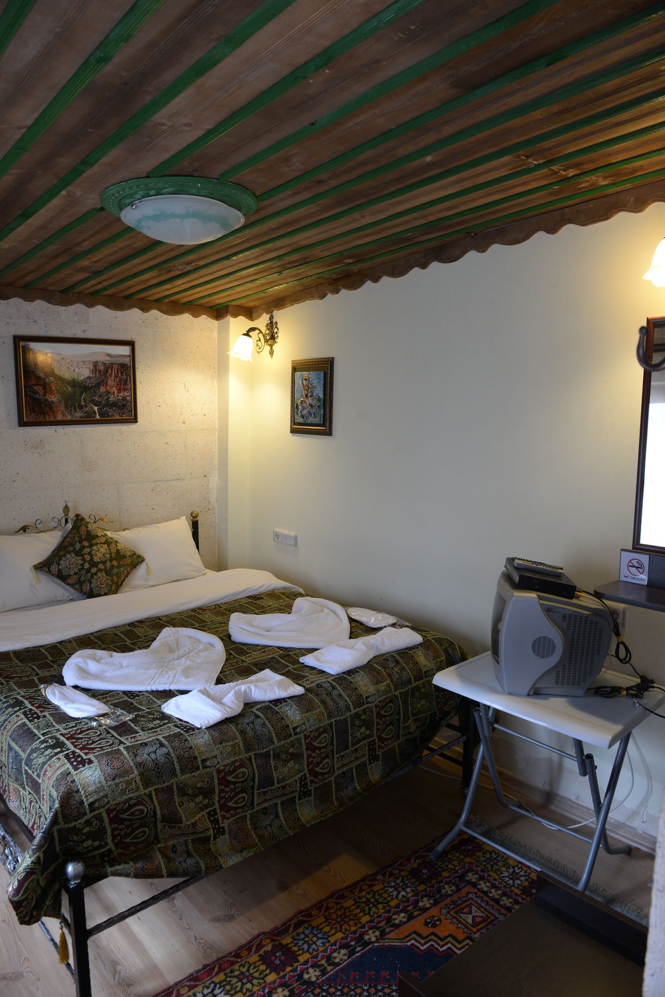 Caravanserai Cave Hotel