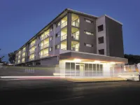 Oaks Moranbah Suites Hotels in Moranbah