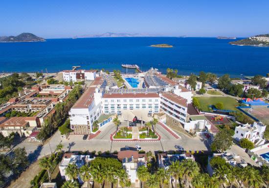 Azure By Yelken Hotel Turgutreis Updated 2021 Price Reviews Trip Com