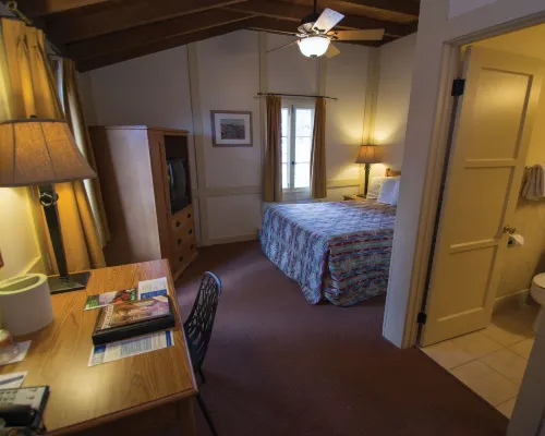 Bright Angel Lodge – Inside the Park Photos