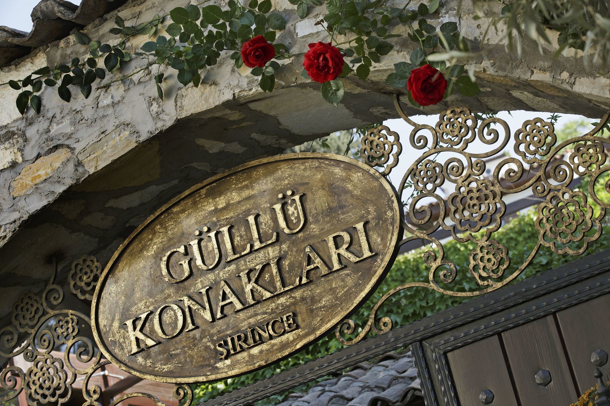 Güllü Konakları (Gullu Konaklari)