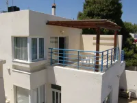 Poppy Villas Hotels in Vathi