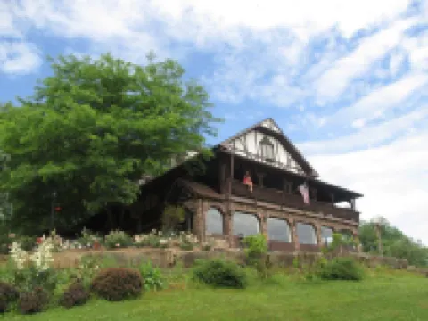 The Inn at Dresden فنادق في 