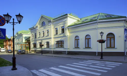Dvor Podznoyeva Hotel Main Building