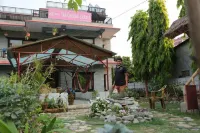 Hotel Cherry Garden