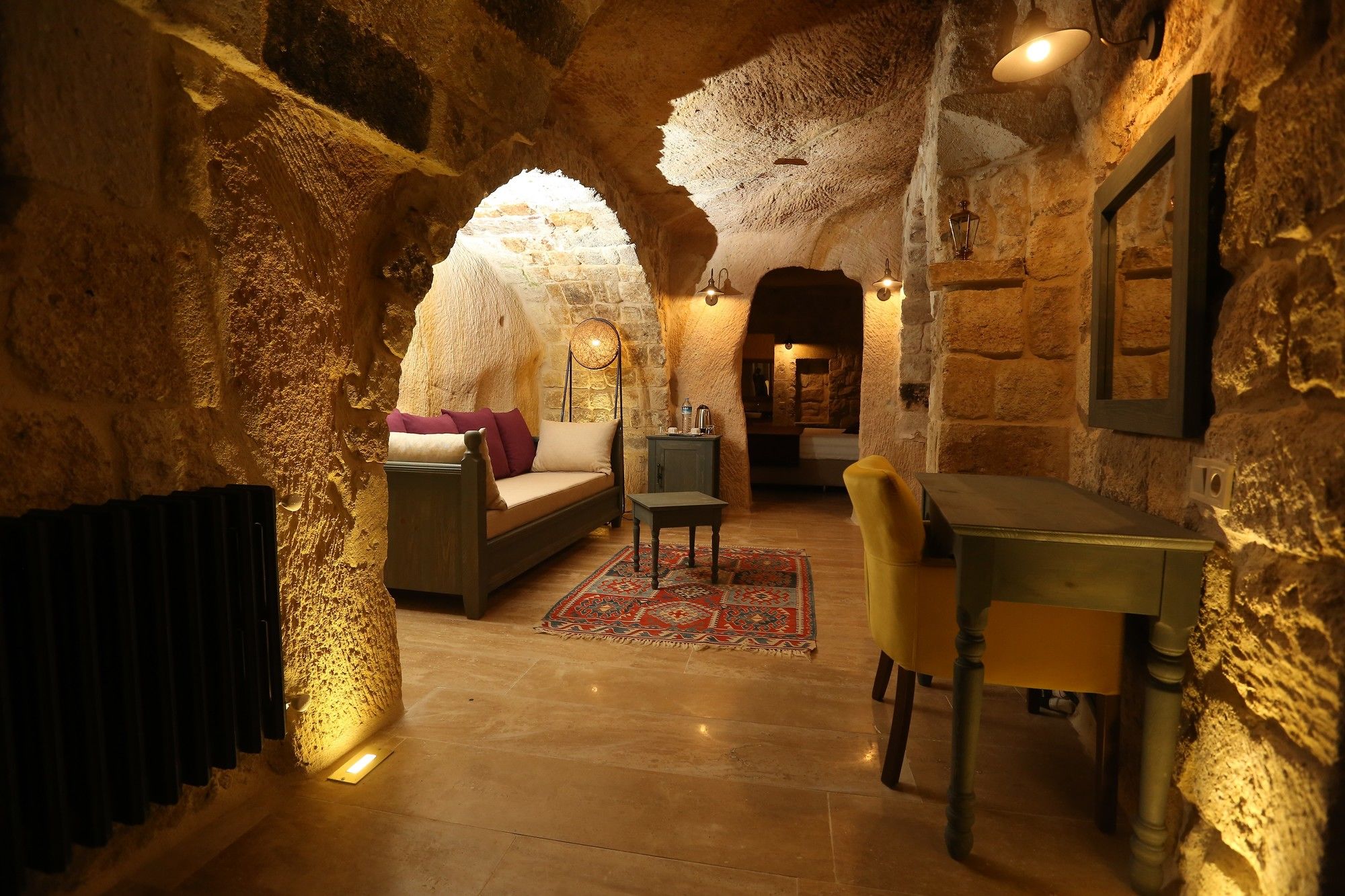 Acropolis Cave Suites