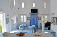 Agnadi Syros Beachfront Studios & Rooms Hotel a Vari