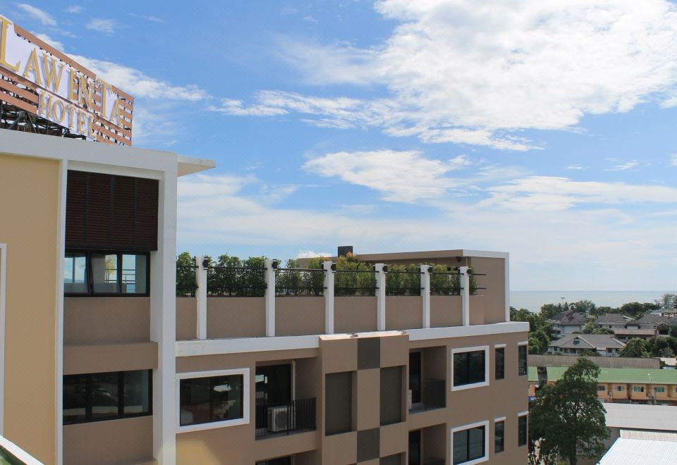 LawinTa HotelOver view