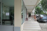 AP Apartment - 2-Star
