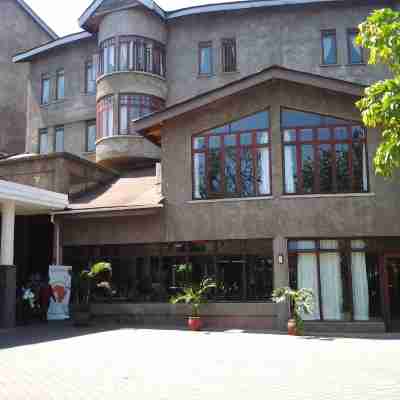 The Ngurdoto Mountain Lodge Hotel Exterior