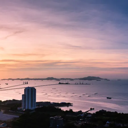 Arize Hotel Sri Racha