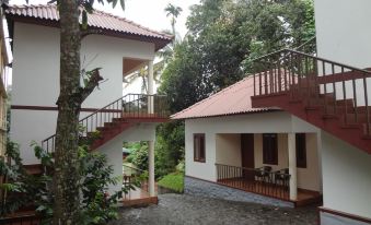 Hotel Seasons Thekkady