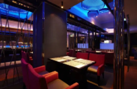 天閣飯店（台北長安館）