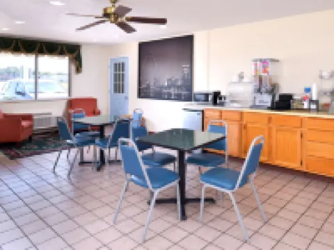 Americas Best Value Inn Sullivan Hotels in Sullivan