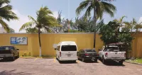 Hotel Hacienda Real - parking