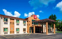 Seasons Inn Traverse City
