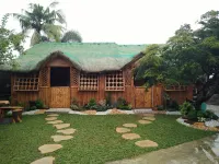 Traditional Filipino Home Near 100 Islands Wharf Hotels in der Nähe von Linmansangan Barangay Chapel