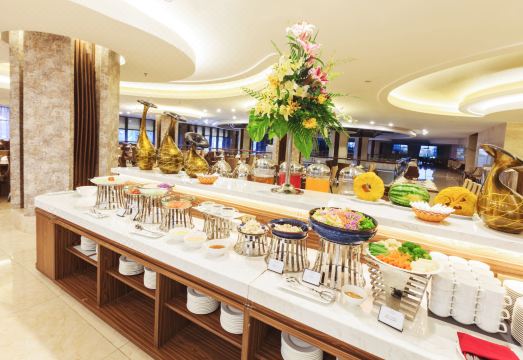 5. 므엉 탄 럭셔리..