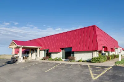 Salina Inn Hotels near Kansas State University Salina Aerospace and Technology Campus