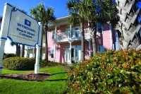Club Wyndham Beach Street Cottages Hotels in Destin