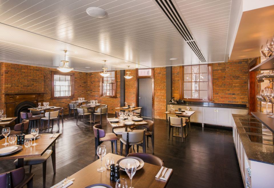 4. 케니고 호텔 브..