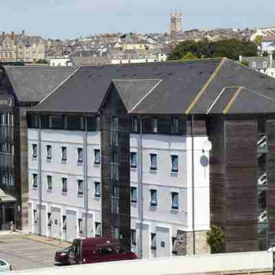 Premier Inn Plymouth (Sutton Harbour) Hotel Exterior