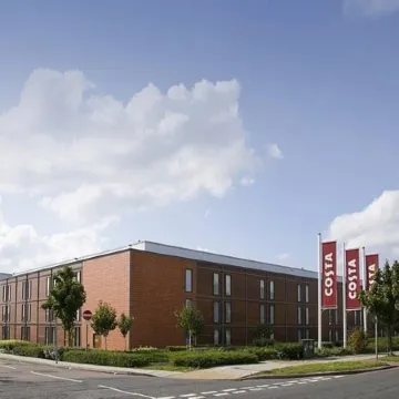 Premier Inn London Heathrow Airport T2 & T3 - Bath Road