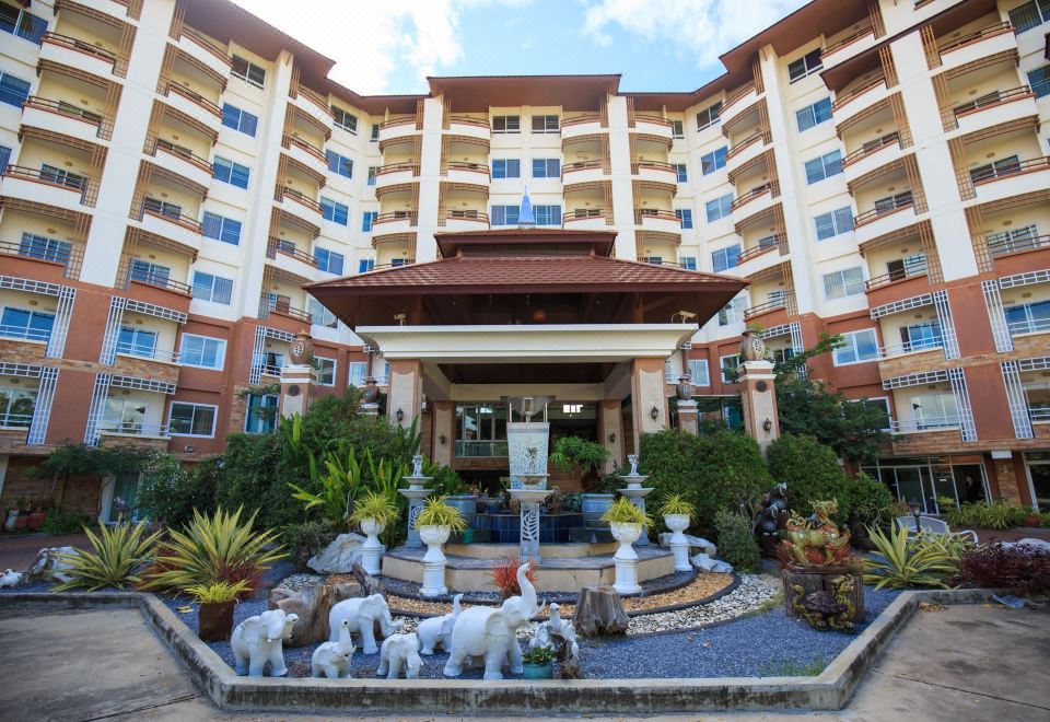 1. 콴루엔 리조트..