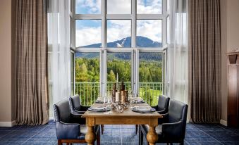 Fairmont Chateau Whistler