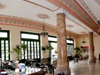 E Velasco Hotels in 