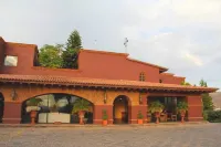 Hotel Misión Grand Casa Colorada
