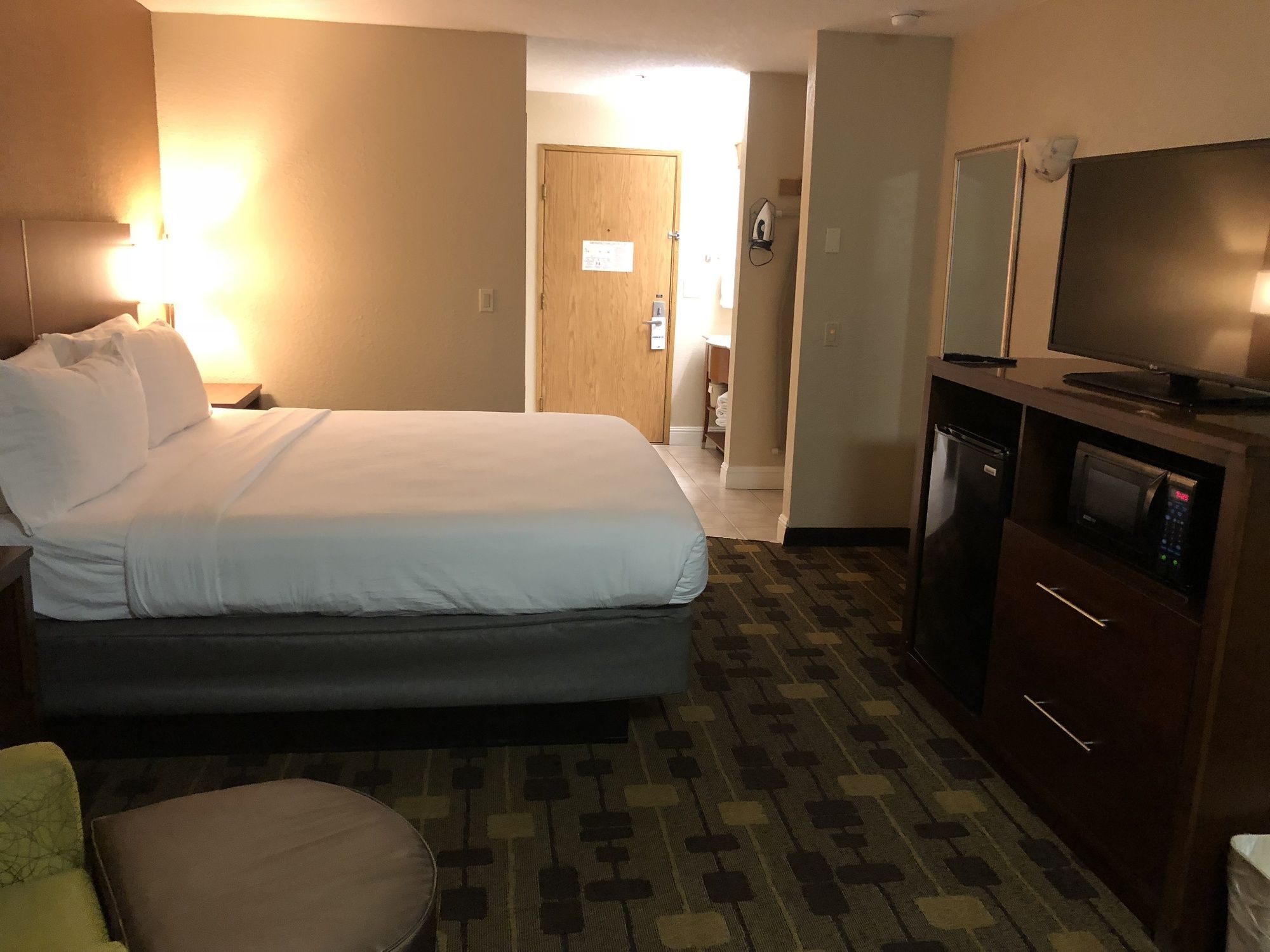 Holiday Inn Express Corning, an Ihg Hotel