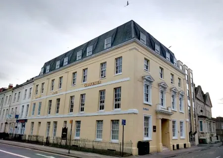 Central Hotel Gloucester by Roomsbooked Отели в г. Глостер