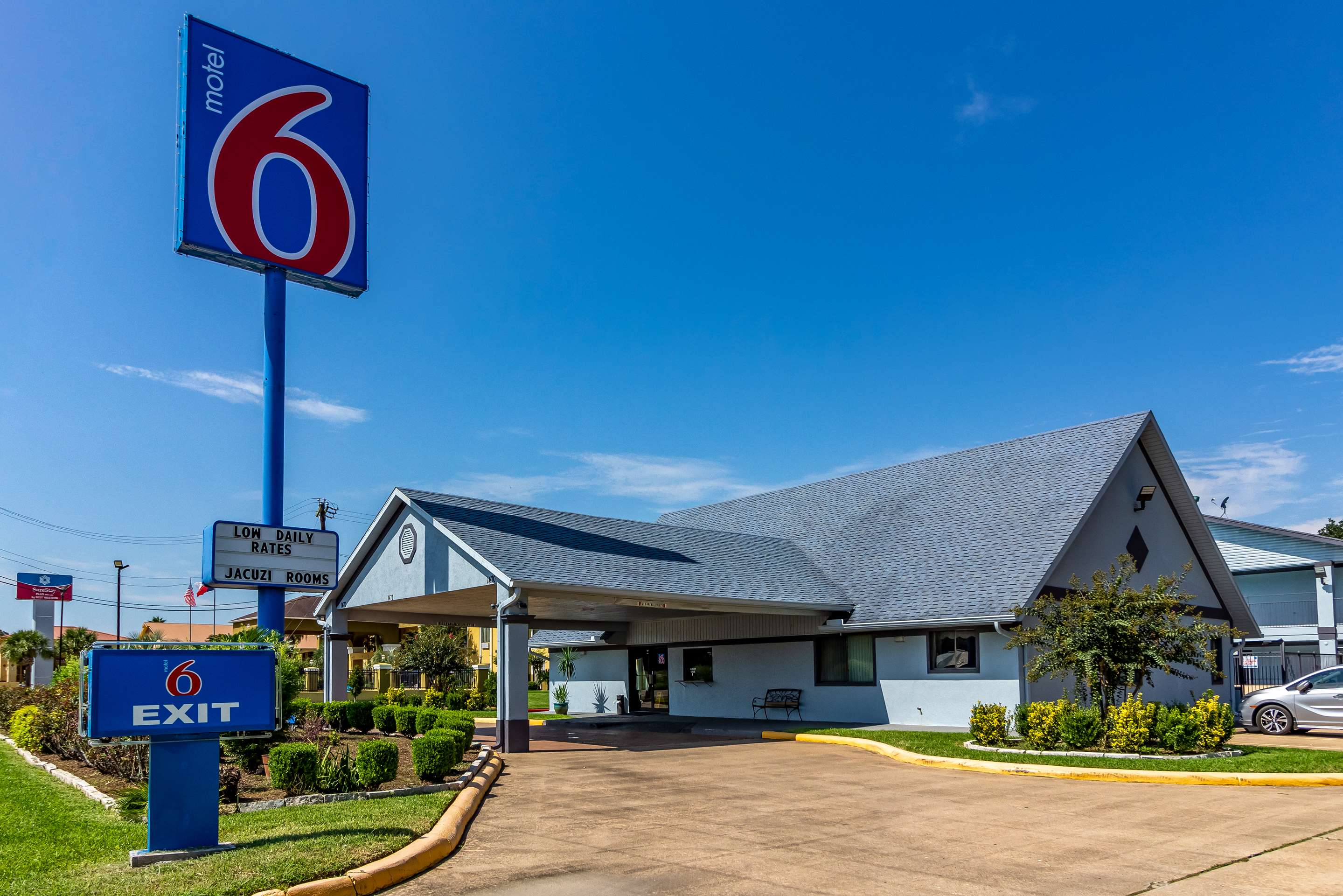 Motel 6-Alvin, TX