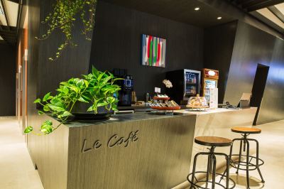 レストラン イビス スタイルズ アンバサダー ソウル カンナムの写真